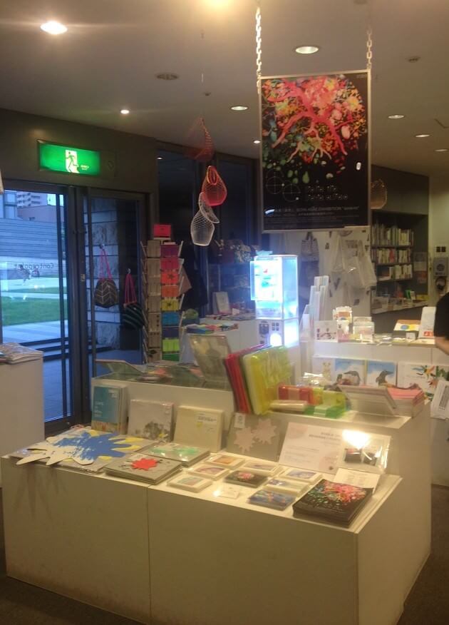 コントルポアン